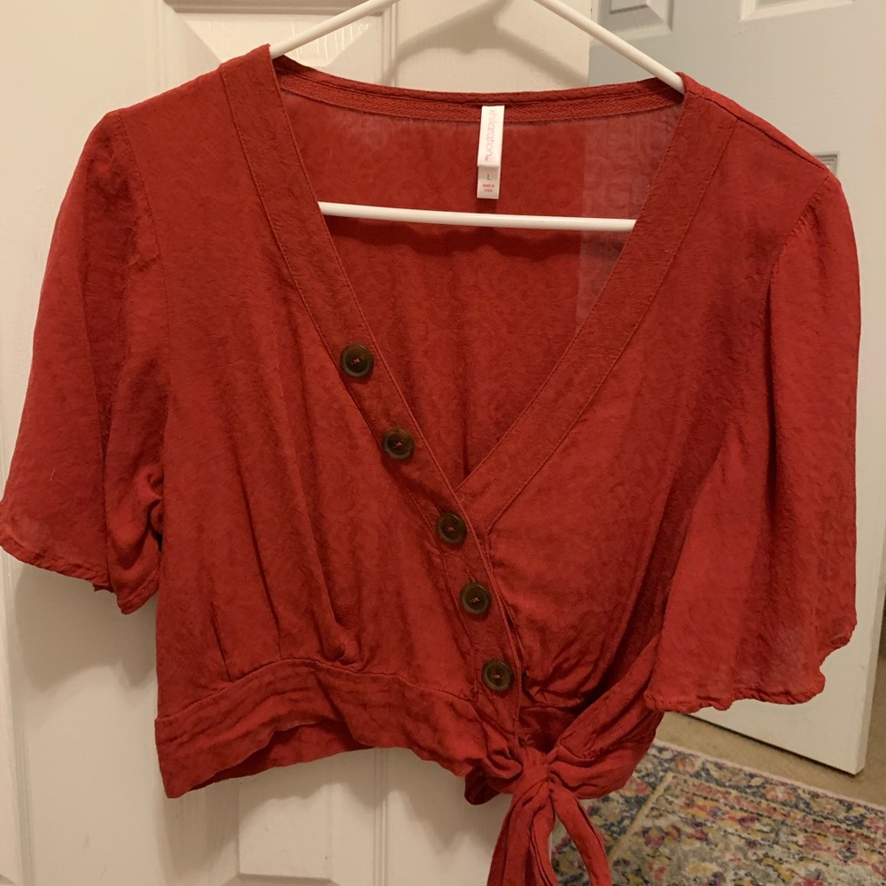 Cropped button down and tie tee
